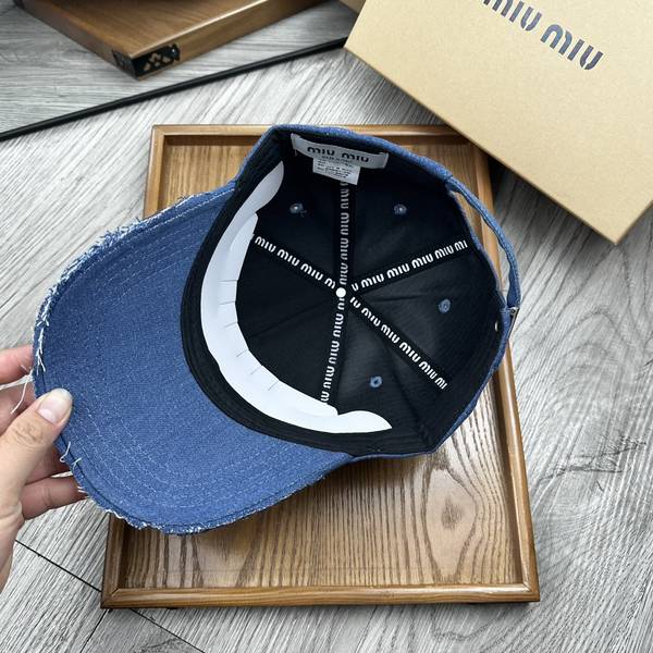 Miu Miu Hat MUH00124